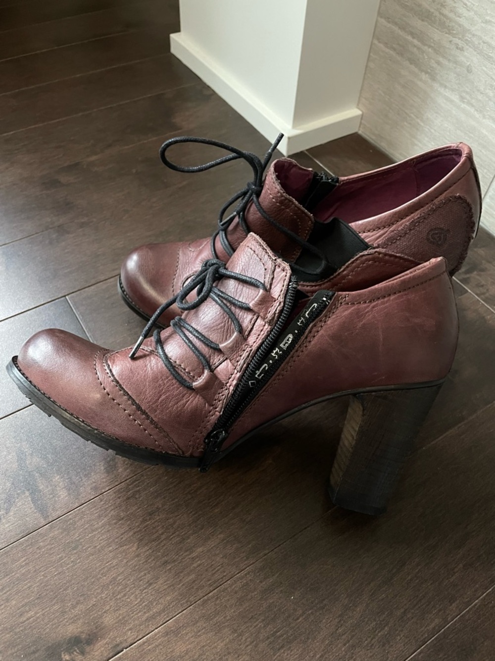 Atrai Wine Merlot Leather Ankle Boots Women’s Size 39 or 8 - Picture 2 of 10